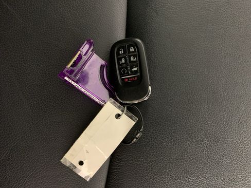Used 2025 Honda Odyssey EX-L image 39