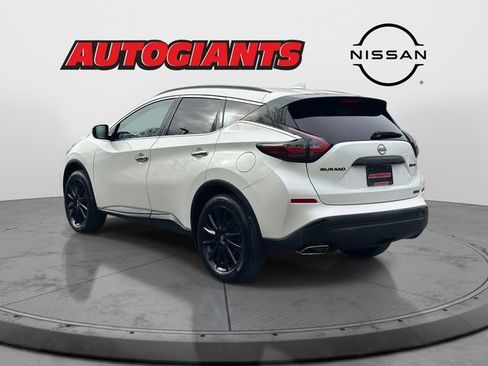 Used 2024 Nissan Murano SV w/ SV Midnight Edition Package image 5