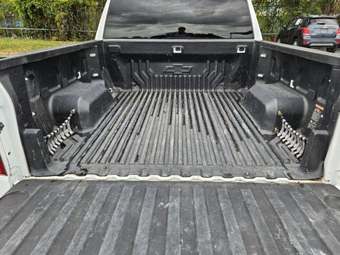 Used 2022 Chevrolet Silverado 1500 W/T w/ WT Convenience Package image 8