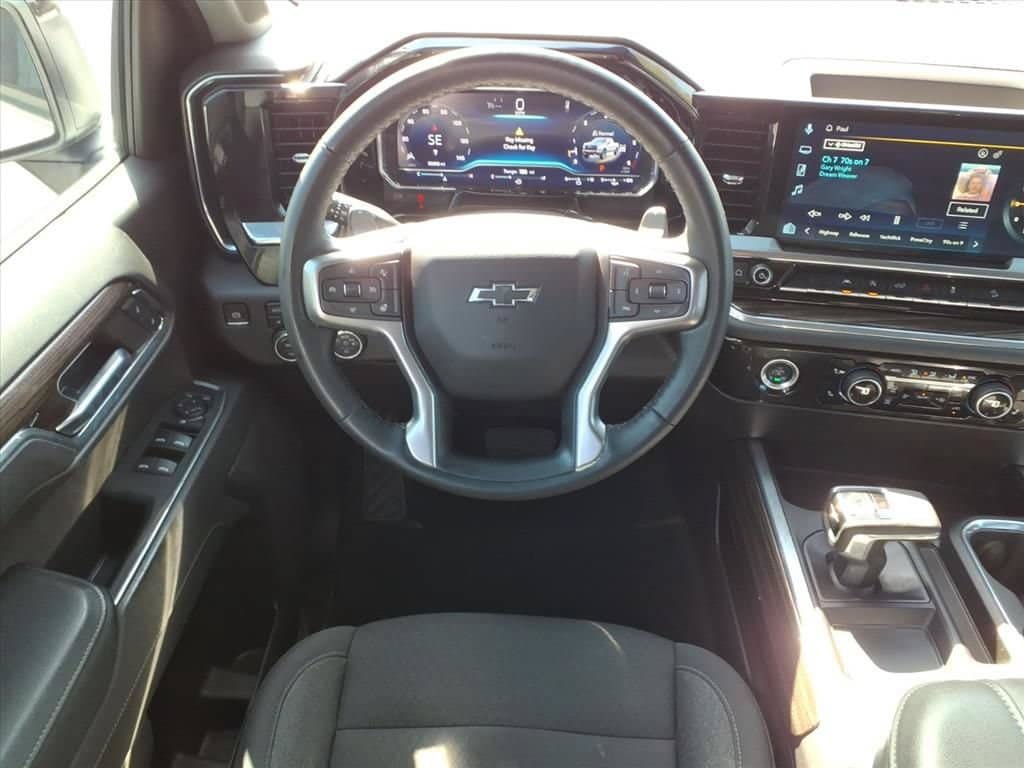 Used 2024 Chevrolet Silverado 1500 LT Trail Boss w/ Protection Package AWD/4WD image 30