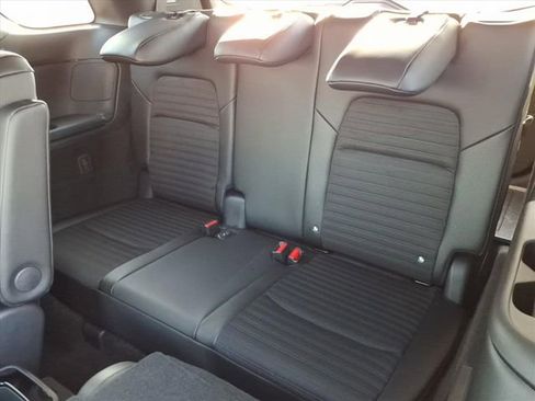 New 2026 Nissan Pathfinder SV image 16