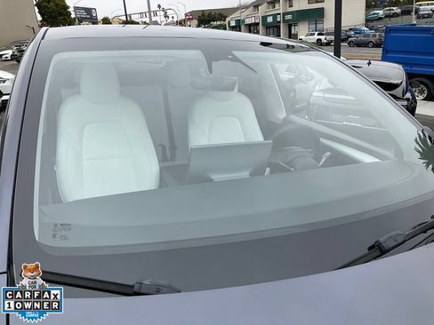 Used 2022 Tesla Model Y Long Range AWD/4WD image 73