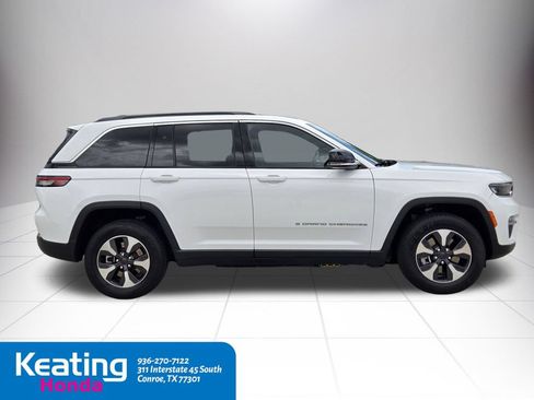 Used 2024 Jeep Grand Cherokee Limited 4xe AWD/4WD image 9