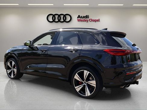 New 2026 Audi SQ5 Premium Plus AWD/4WD image 3