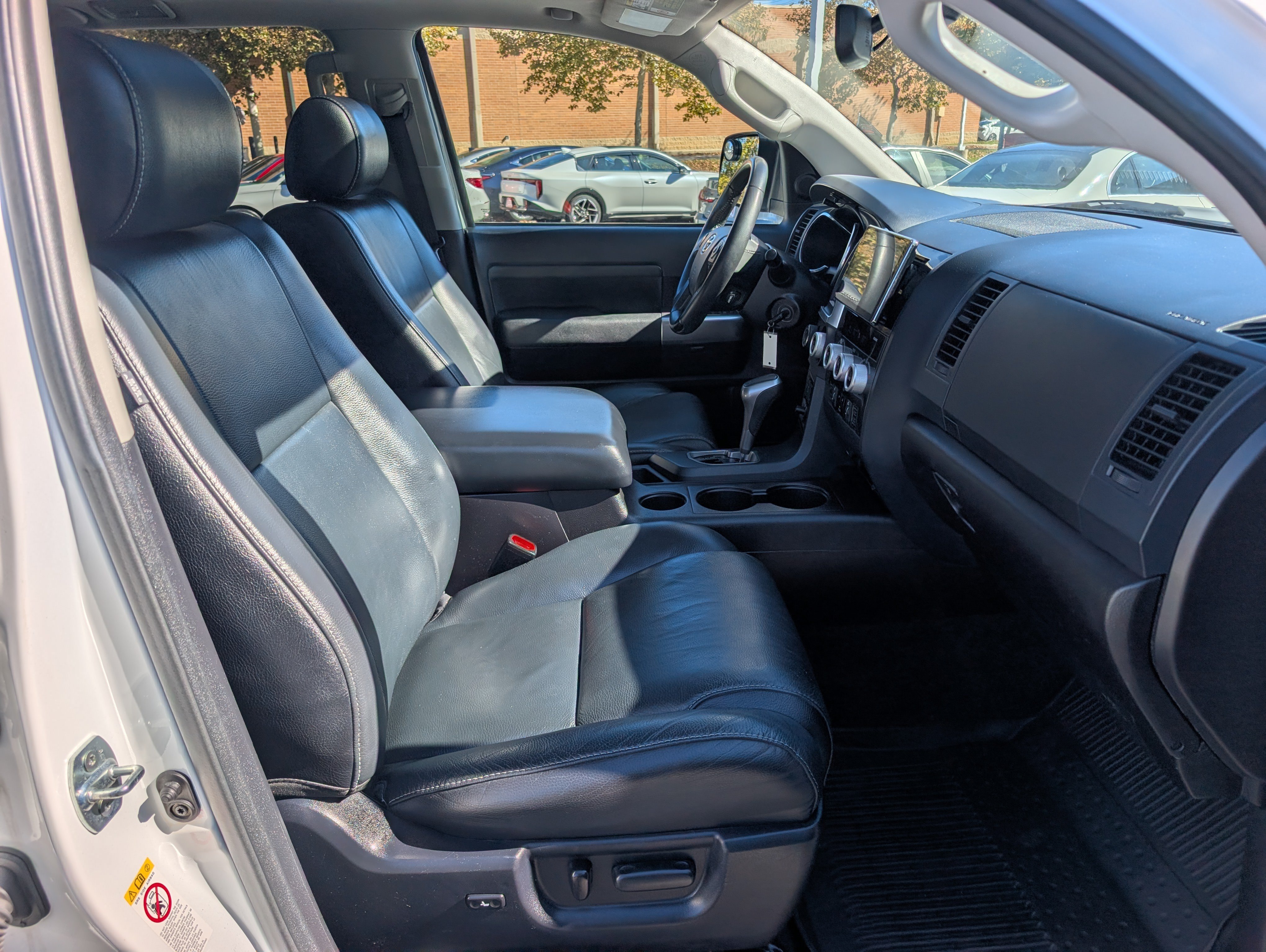 Used 2018 Toyota Sequoia TRD Sport AWD/4WD image 11