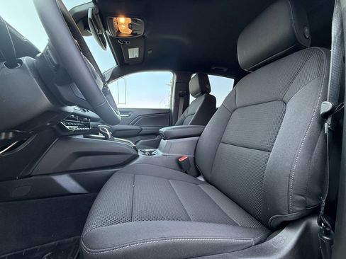 New 2026 GMC Canyon Elevation w/ Convenience Package image 25