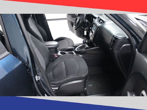 Used 2019 Kia Soul + image 26