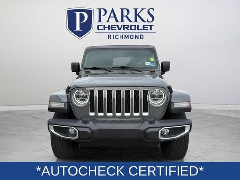 Used 2021 Jeep Wrangler Unlimited Sahara w/ Uconnect 4C Nav & Sound Group AWD/4WD image 2