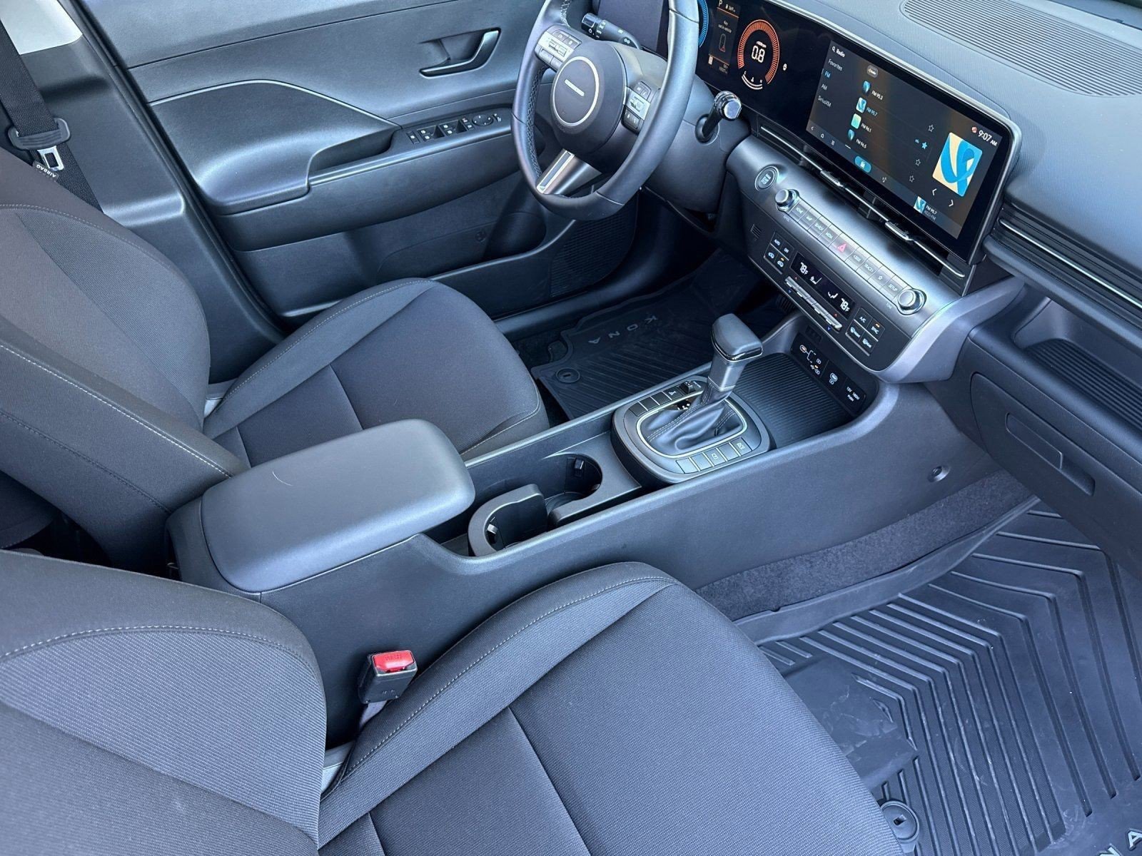 Used 2025 Hyundai Kona SEL AWD/4WD image 50
