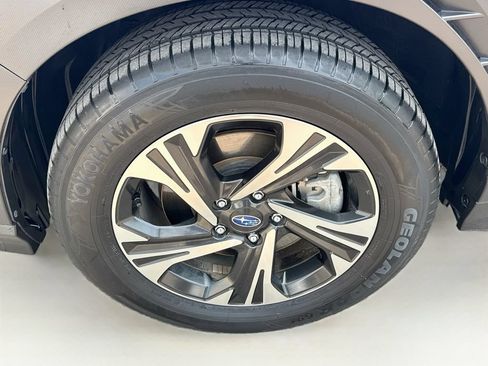 Certified 2024 Subaru Crosstrek 2.0i Premium AWD/4WD image 36