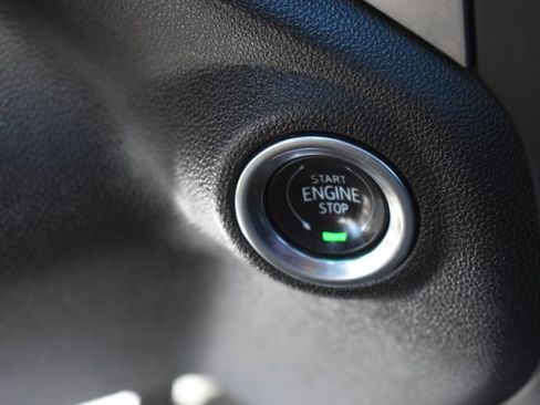 Used 2020 Chevrolet Silverado 1500 RST w/ All-Star Edition image 33