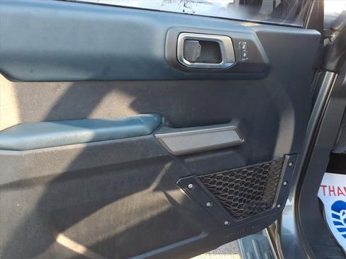 Used 2023 Ford Bronco Outer Banks image 10