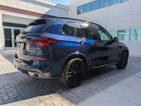 Used 2024 BMW X5 sDrive40i w/ M Sport Package RWD image 5
