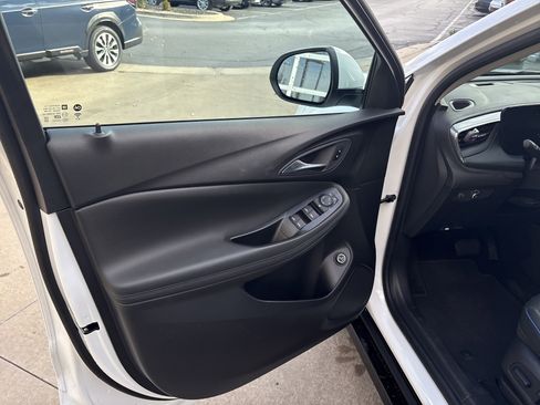 Used 2025 Buick Encore GX Sport Touring w/ Comfort Package image 14