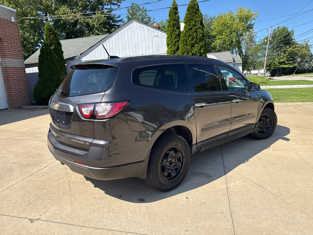 Used 2016 Chevrolet Traverse LS FWD image 5