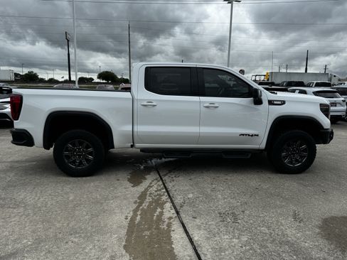 Used 2024 GMC Sierra 1500 AT4X AWD/4WD image 7