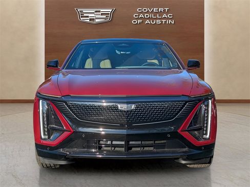 New 2025 Cadillac Lyriq Sport image 2