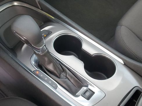 Used 2025 Chevrolet Malibu LT FWD image 20