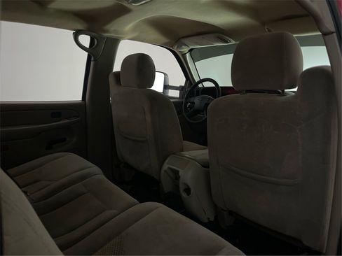 Used 2006 Chevrolet Silverado 2500 W/T image 33