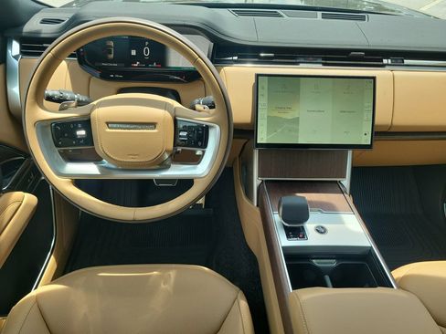 New 2026 Land Rover Range Rover SE AWD/4WD image 19