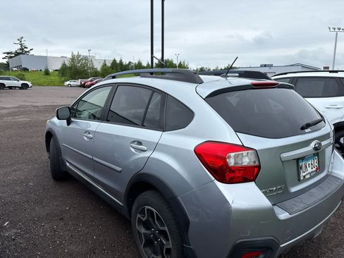 Used 2014 Subaru Crosstrek 2.0i Limited w/ Popular Package #2 AWD/4WD image 6