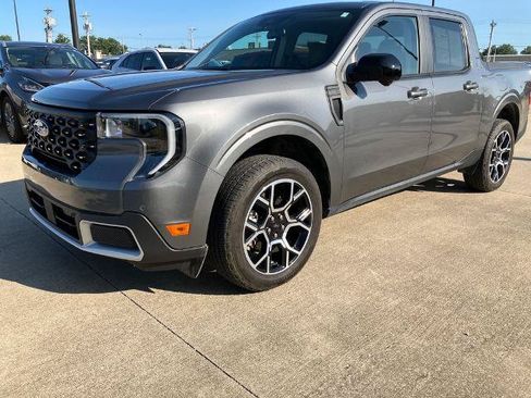 Certified 2025 Ford Maverick Lariat w/ 4K Tow Package AWD/4WD image 1