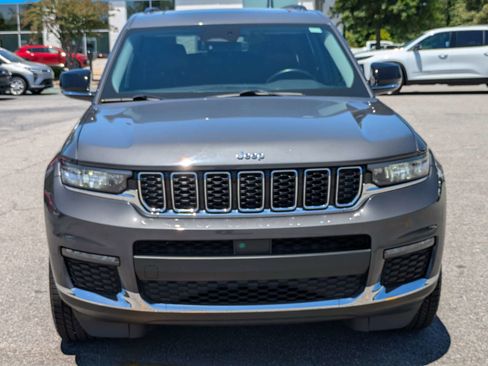 Used 2021 Jeep Grand Cherokee L Limited RWD image 9