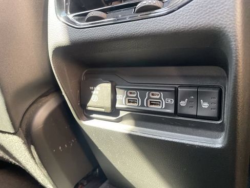 Used 2024 Jeep Grand Cherokee Limited AWD/4WD image 19
