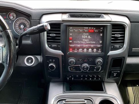 Used 2017 RAM 2500 Limited AWD/4WD image 6