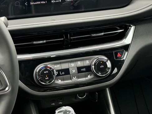 New 2026 Buick Envista Sport Touring w/ Convenience I Package FWD image 14
