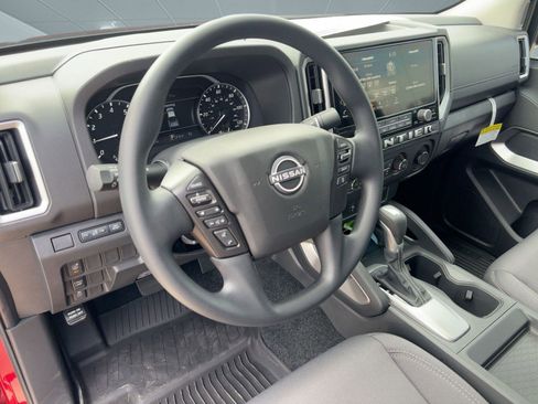 New 2026 Nissan Frontier SV w/ Tow Package image 4