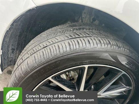 Used 2023 Toyota Camry SE image 28