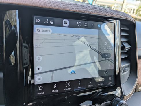 Used 2023 RAM 3500 Limited image 26