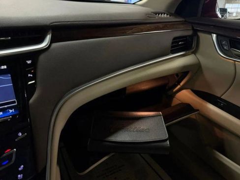 Used 2016 Cadillac XTS Premium image 30