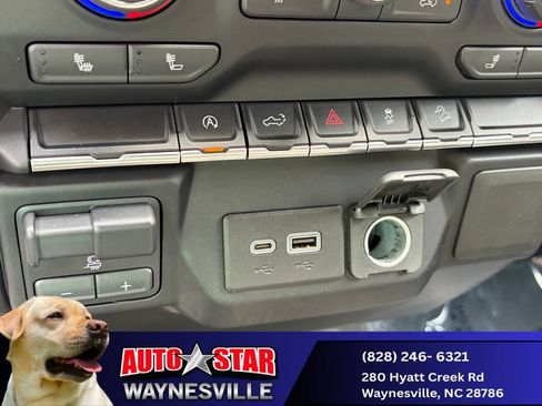 Used 2021 Chevrolet Silverado 1500 RST w/ Z71 Off-Road Package AWD/4WD image 19