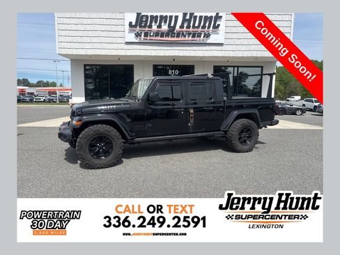 Used 2021 Jeep Gladiator Willys image 1
