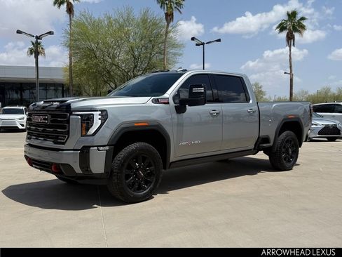 Used 2026 GMC Sierra 2500 AT4 w/ AT4 Premium Plus Package AWD/4WD image 2