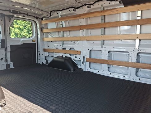 Used 2025 Ford Transit 250 Low Roof w/ Exterior Upgrade Package RWD image 10
