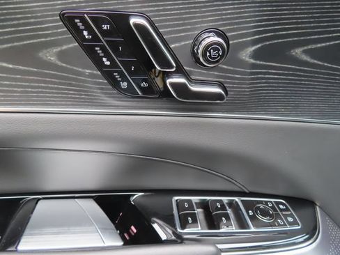 Certified 2024 Cadillac Lyriq Sport AWD/4WD image 10