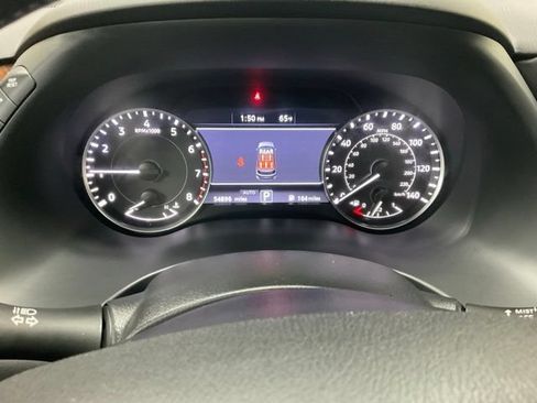 Used 2023 Nissan Armada SL w/ Captain's Chairs Package AWD/4WD image 10