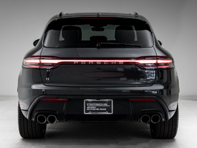 Certified 2026 Porsche Macan AWD/4WD image 34