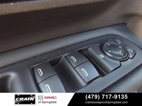 Used 2024 GMC Terrain SLE FWD image 12