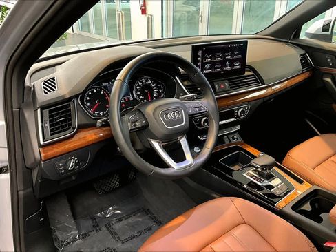 Certified 2023 Audi Q5 2.0T Premium w/ Convenience Package AWD/4WD image 18