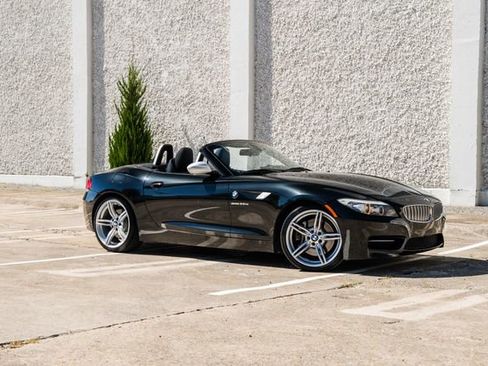 Used 2012 BMW Z4 sDrive35is image 17