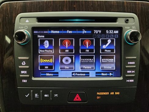 Used 2017 Chevrolet Traverse LT w/ Style and Technology Package FWD image 25