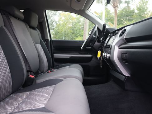 Used 2019 Toyota Tundra SR5 RWD image 14