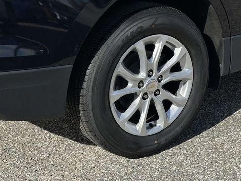 Used 2020 Chevrolet Equinox LT image 30
