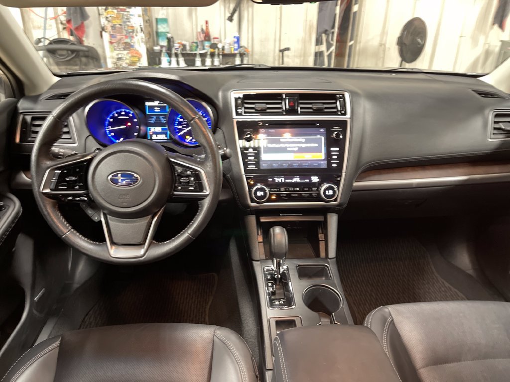 Used 2019 Subaru Outback 3.6R Limited AWD/4WD image 26