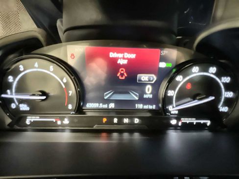 Used 2021 Lincoln Corsair Standard w/ Equipment Group 101A image 10