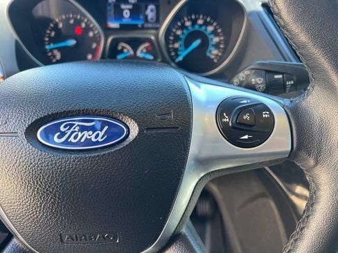 Used 2016 Ford Escape Titanium w/ Equipment Group 301A AWD/4WD image 27